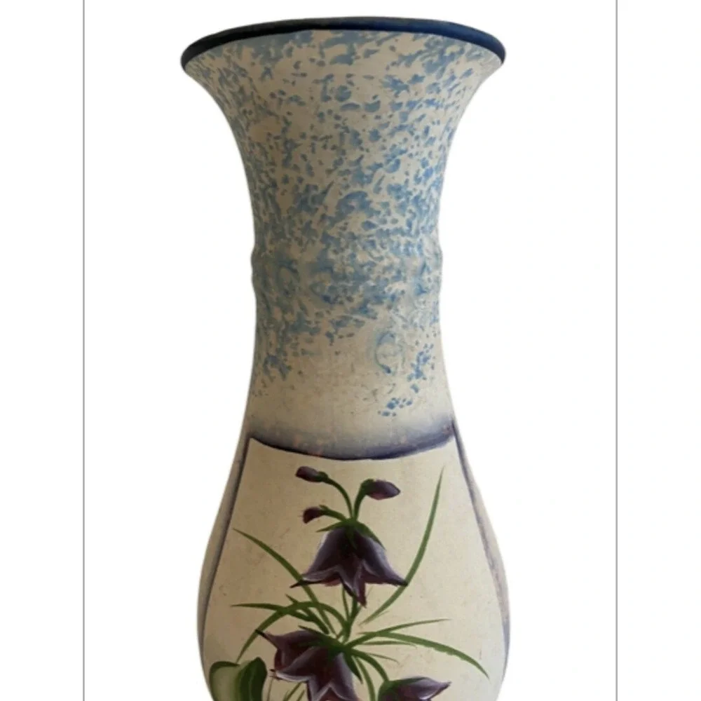 VTG 80s Hand Painted Ceramic Vase Blue Speckled‎ Floral Purple Bell Flowers 9